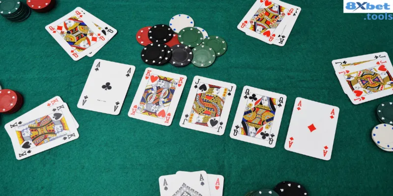 Một số hành động thường thấy trong poker